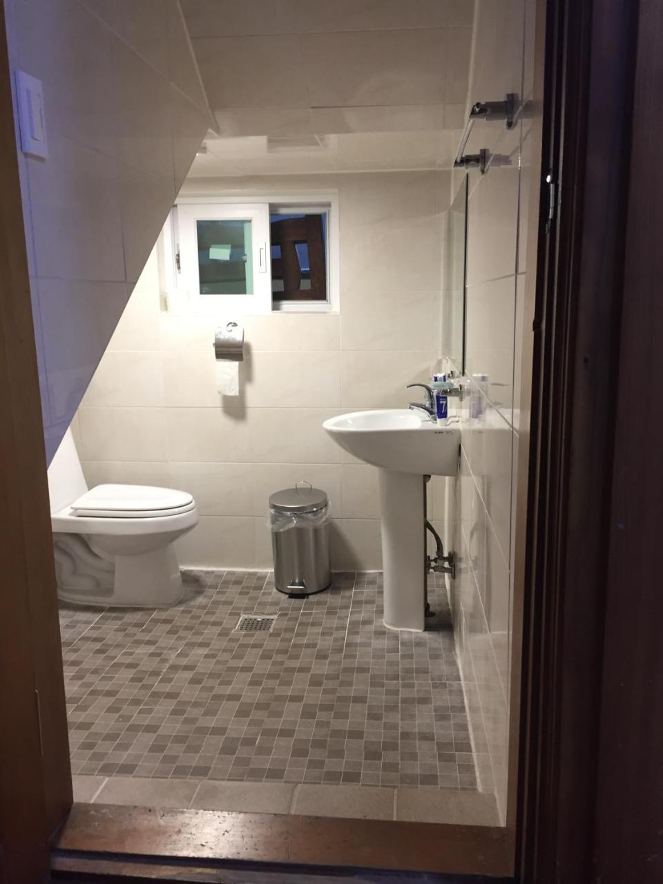 Jeju Guesthouse Eksteriør billede